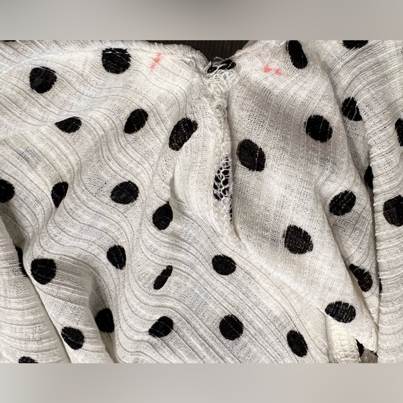 ✨Host Pick✨Zara Ruffle Polka Dot Sleeveless Blouse - Picture 6 of 7